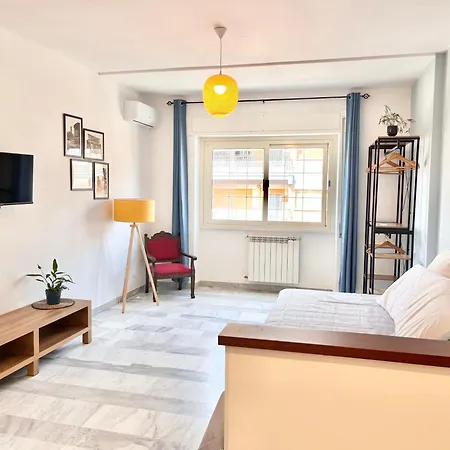 Mela's House- Metro A, Air Conditioning, Wi-fi. Apartamento Roma