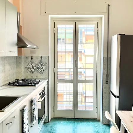 Mela's House- Metro A, Air Conditioning, Wi-fi. Apartment